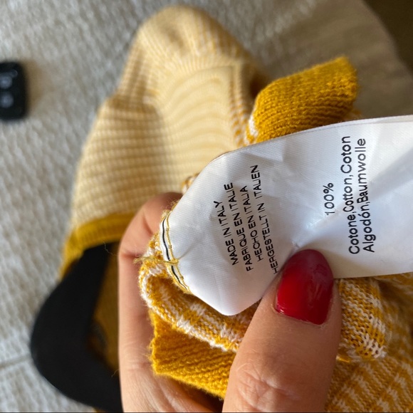 ❌SOLD❌ Brandy Melville Yellow Knit Top - Picture 7 of 10